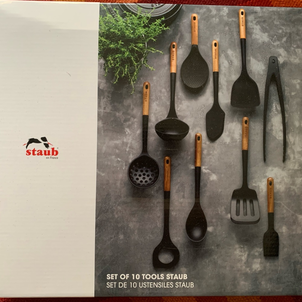 Staub Black Utensil Set with Brown Handles (BNIB)